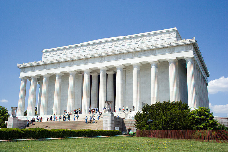 File:Lincoln Memorial Close-Up.jpg